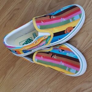 π€ NWOT Van's Sesame Street shoes